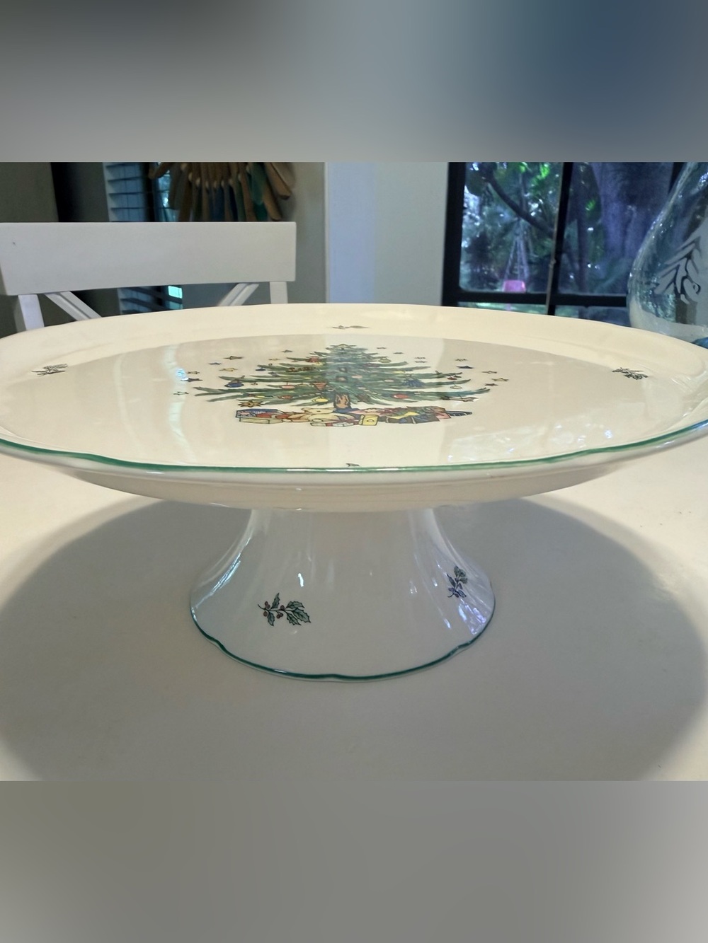 NIKKO Christmas Tree PEDESTAL
HappyHolidays ROUND CAKE PLATE JAPAN